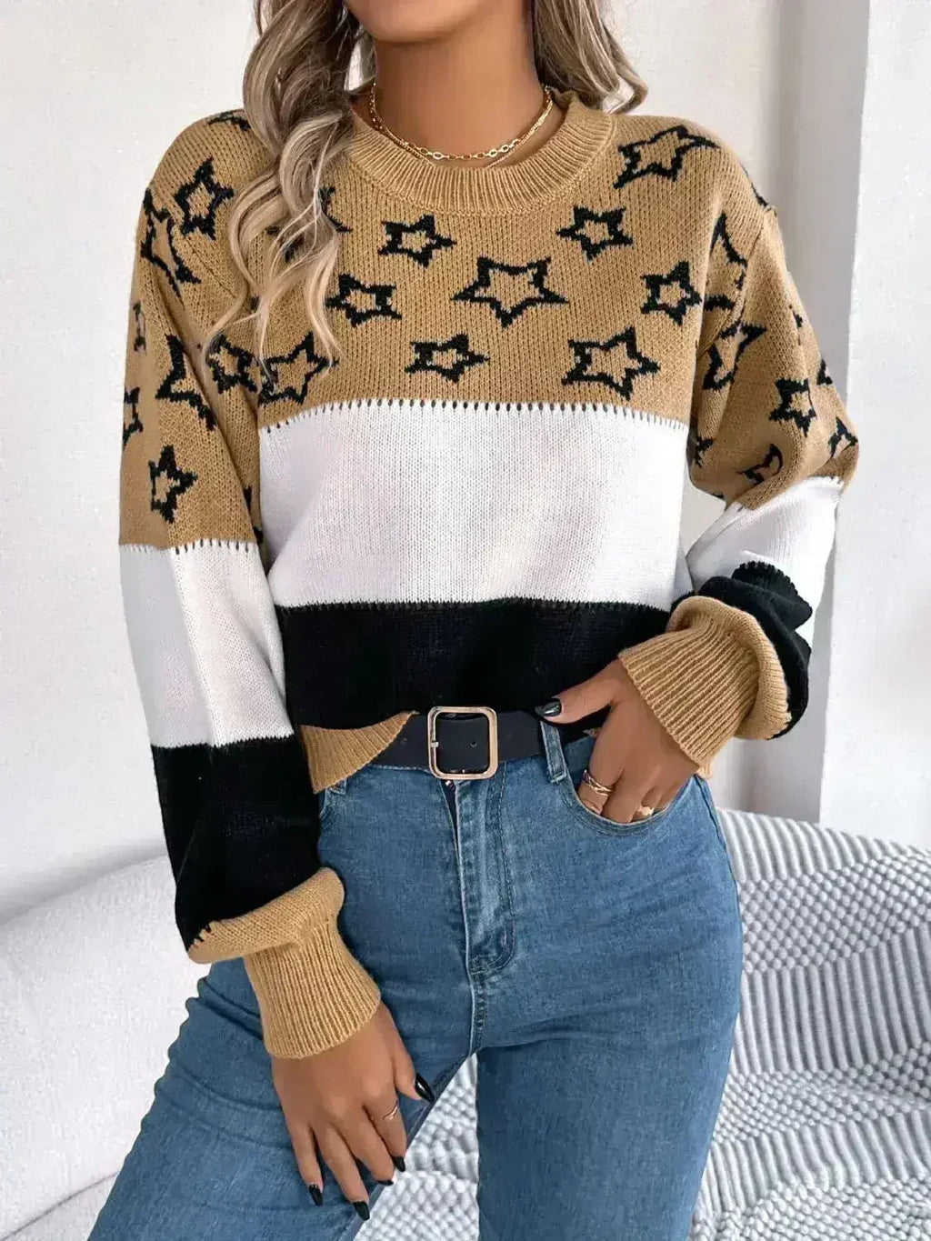 Star Contrast Round Neck Sweater - SJB-DIAMOND ELITES