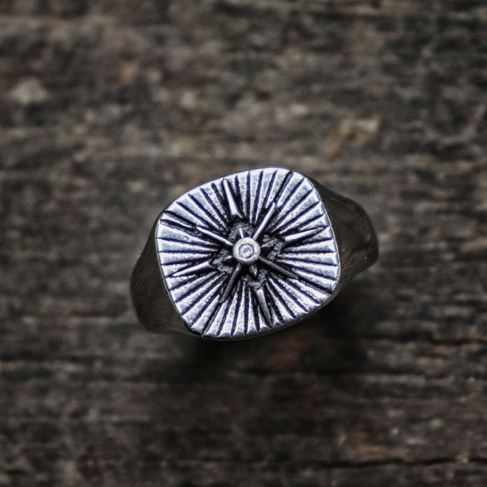 Polaris Star Signet Ring - SJB-DIAMOND ELITES
