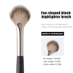 Scalloped Highlight Makeup Brush Beauty Tool Pi-Mart