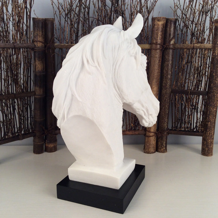 Entrance resin horse head decoration Lootquake LLC