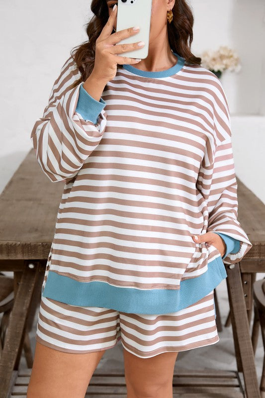 Plus Size Stripe Contrast Trim Pullover and Shorts