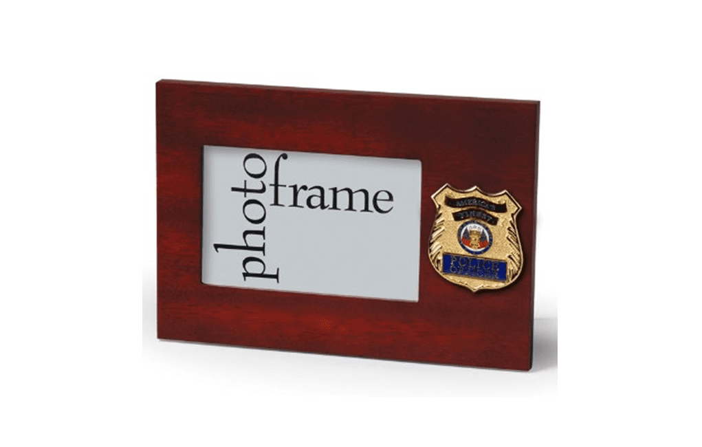 US Police Officer Medallion Desktop Landscape Picture Frame - 4 x 6 Inch The Military Gift Store