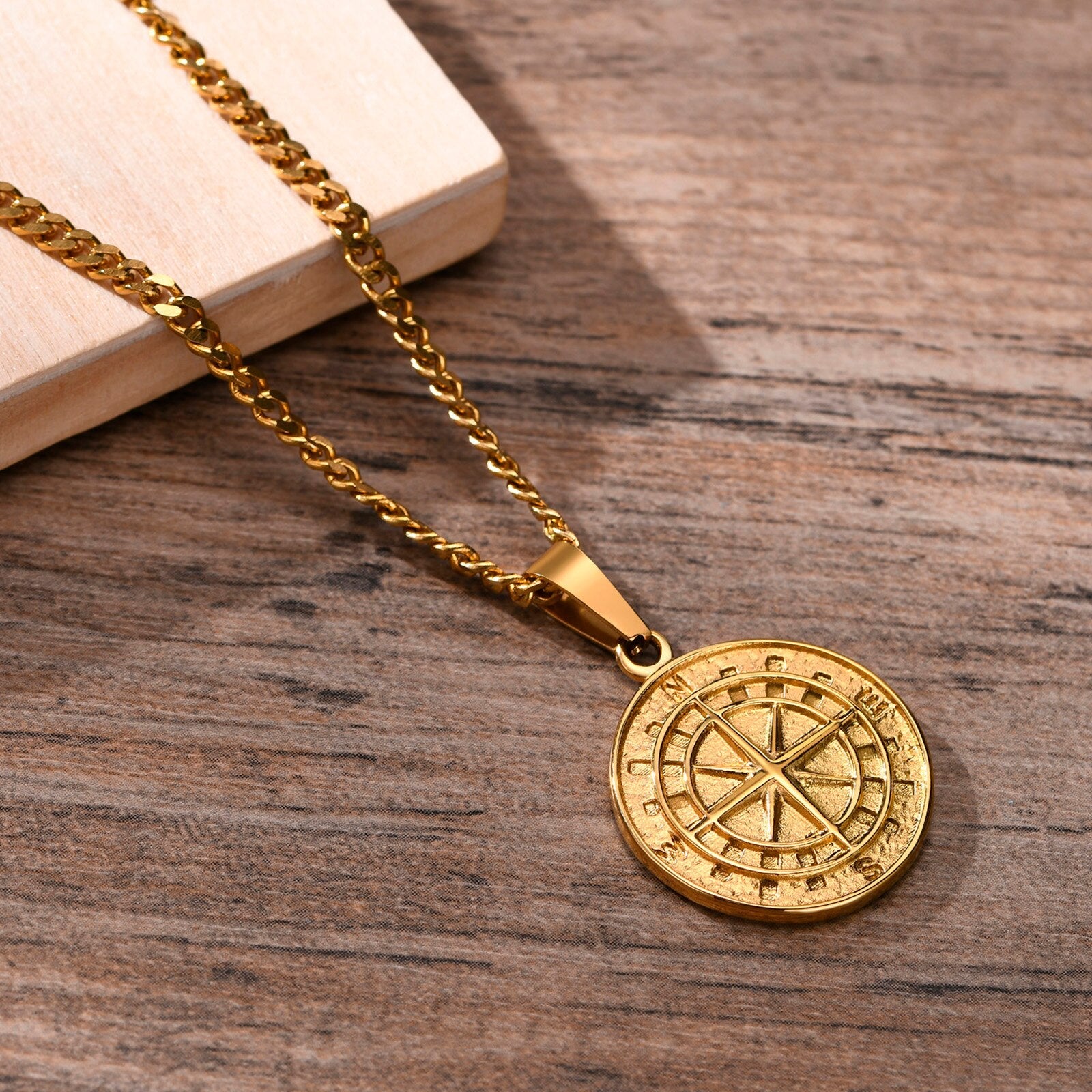 Men's Compass Necklaces Pi-Mart