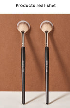 Scalloped Highlight Makeup Brush Beauty Tool Pi-Mart