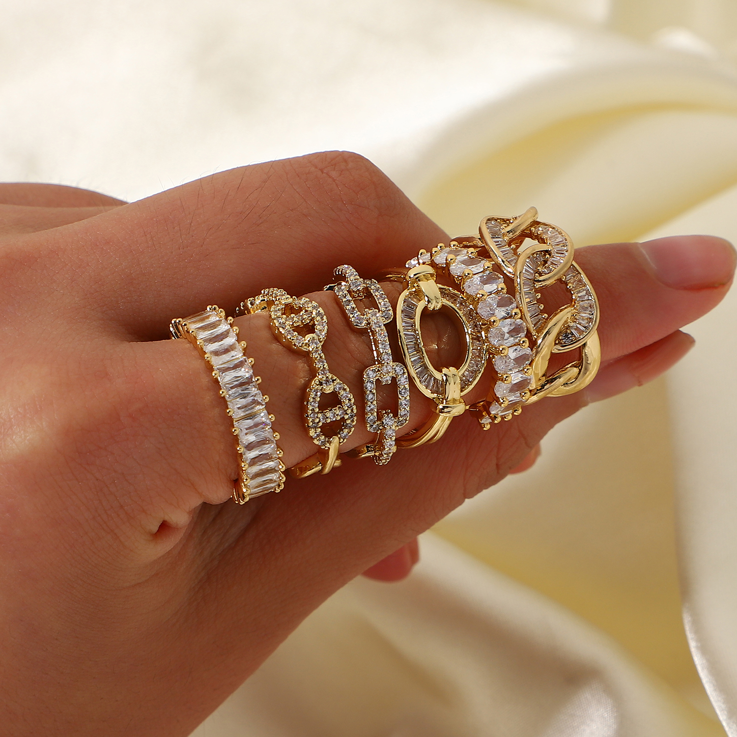 Open Shiny Stone Ring - SJB-DIAMOND ELITES