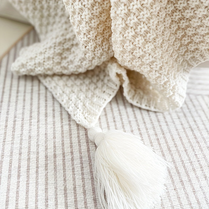 Cozy All-Season Knit Throw Blanket with Tassels - Boho-Chic Geometric Pattern in Natural Wood Color - Versatile for Sofa, Office, Bed, and Travel Lootquake LLC