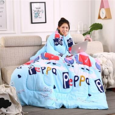 Winter Lazy Quilt with Sleeves Pi-Mart
