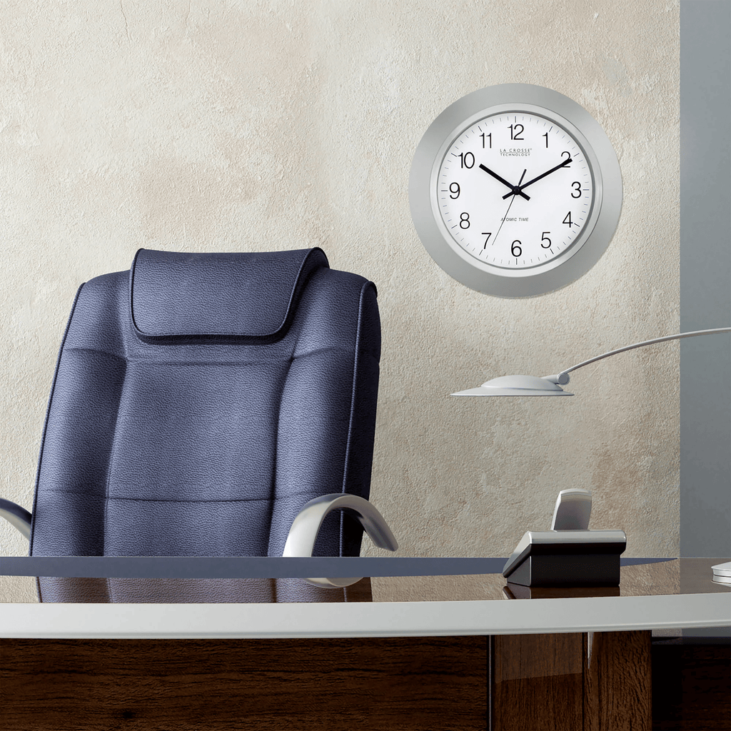 La Crosse Technology 14-inch Silver Contemporary Atomic Analog Clock, WT-3144S-Int EasyOptionXY LLC
