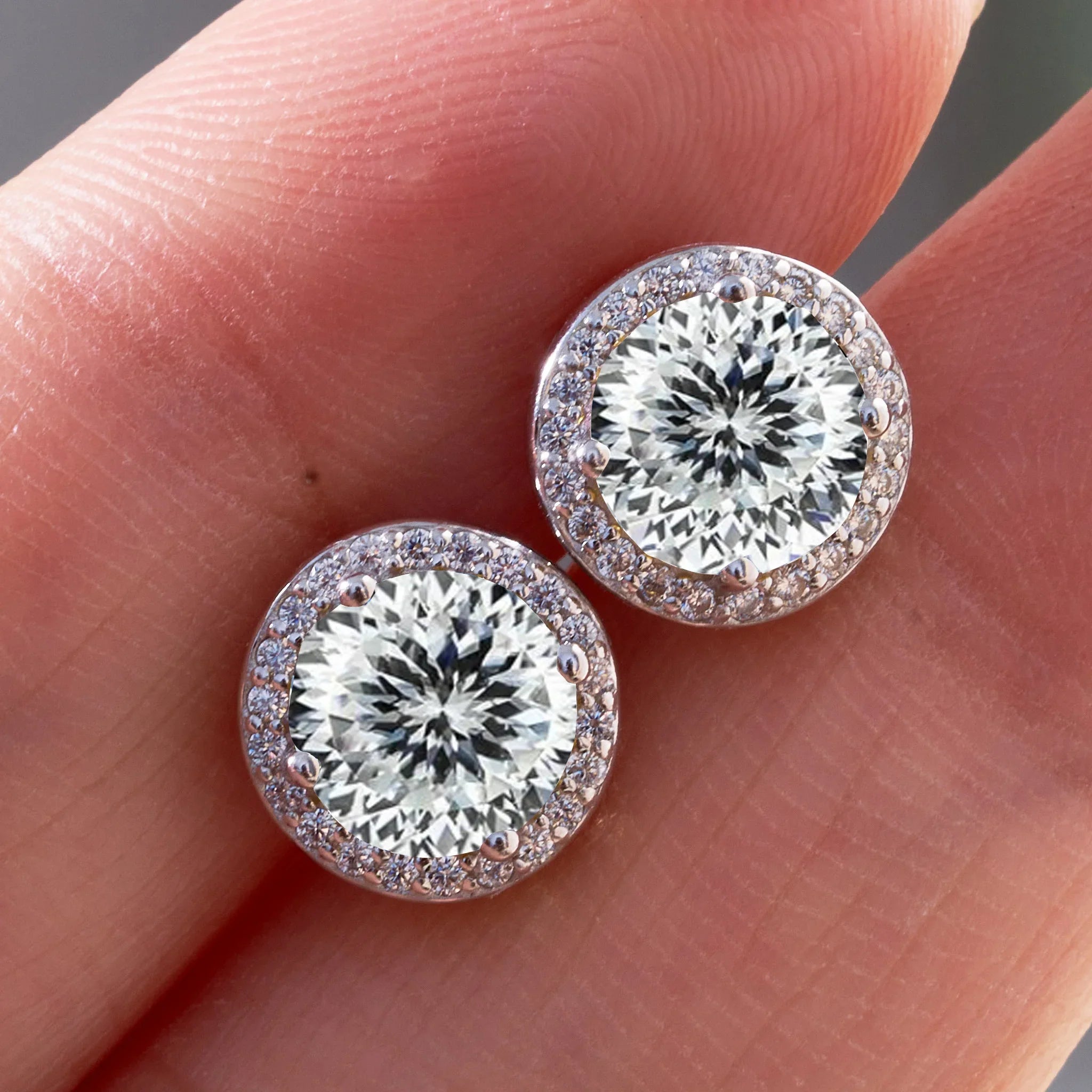 925 Sterling Silver 1ct Moissanite Round Stud Earrings Bridal Wedding Gift BandsCo Straps