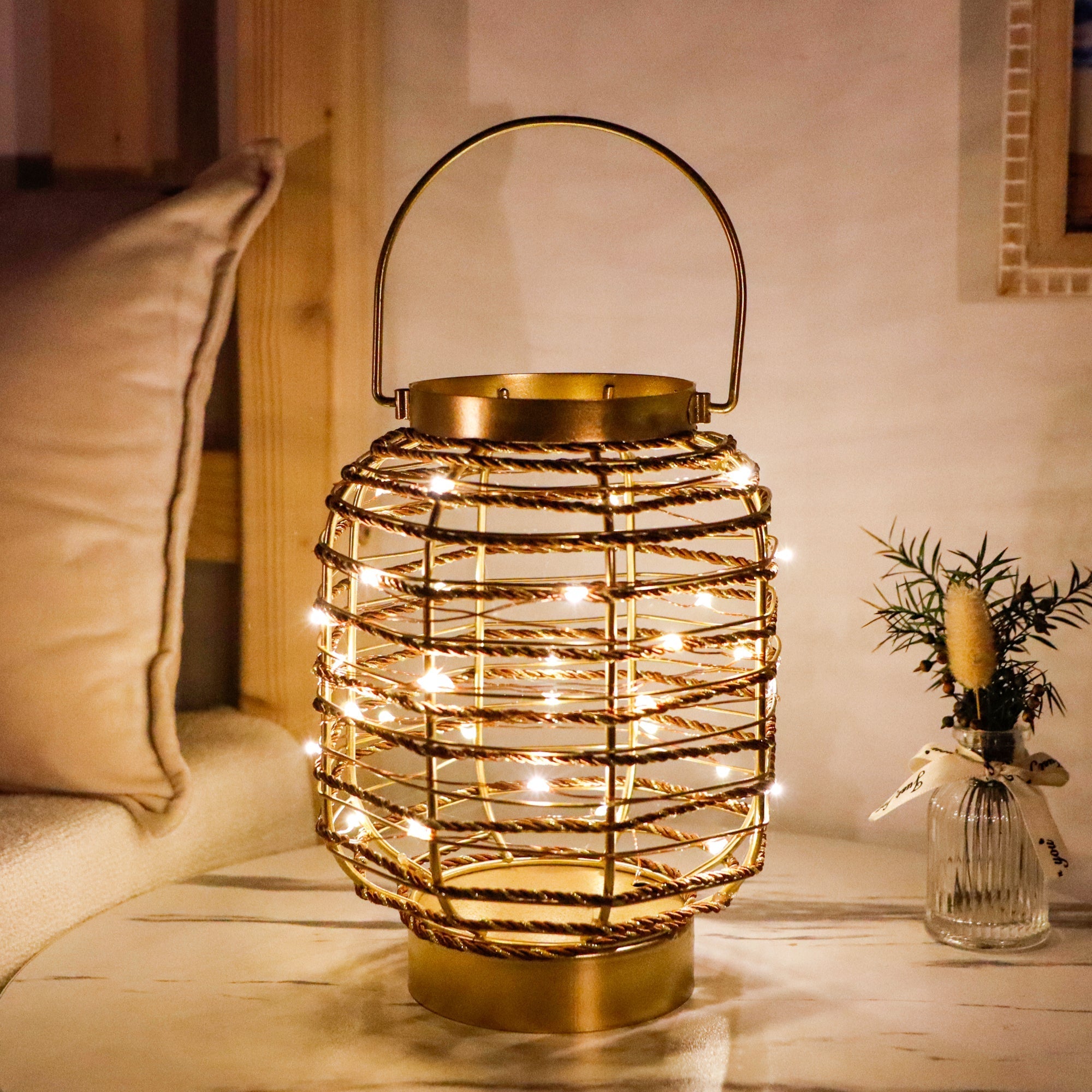Battery Operated Table Lamp 7.7 "H Metal Cage LED Cordless Lamp with 6-Hour Timer, Vintage Decorative Fairy Lights Lantern for Indoor/Outdoor Bedrooms Weddings Parties Patio Events Lootquake LLC
