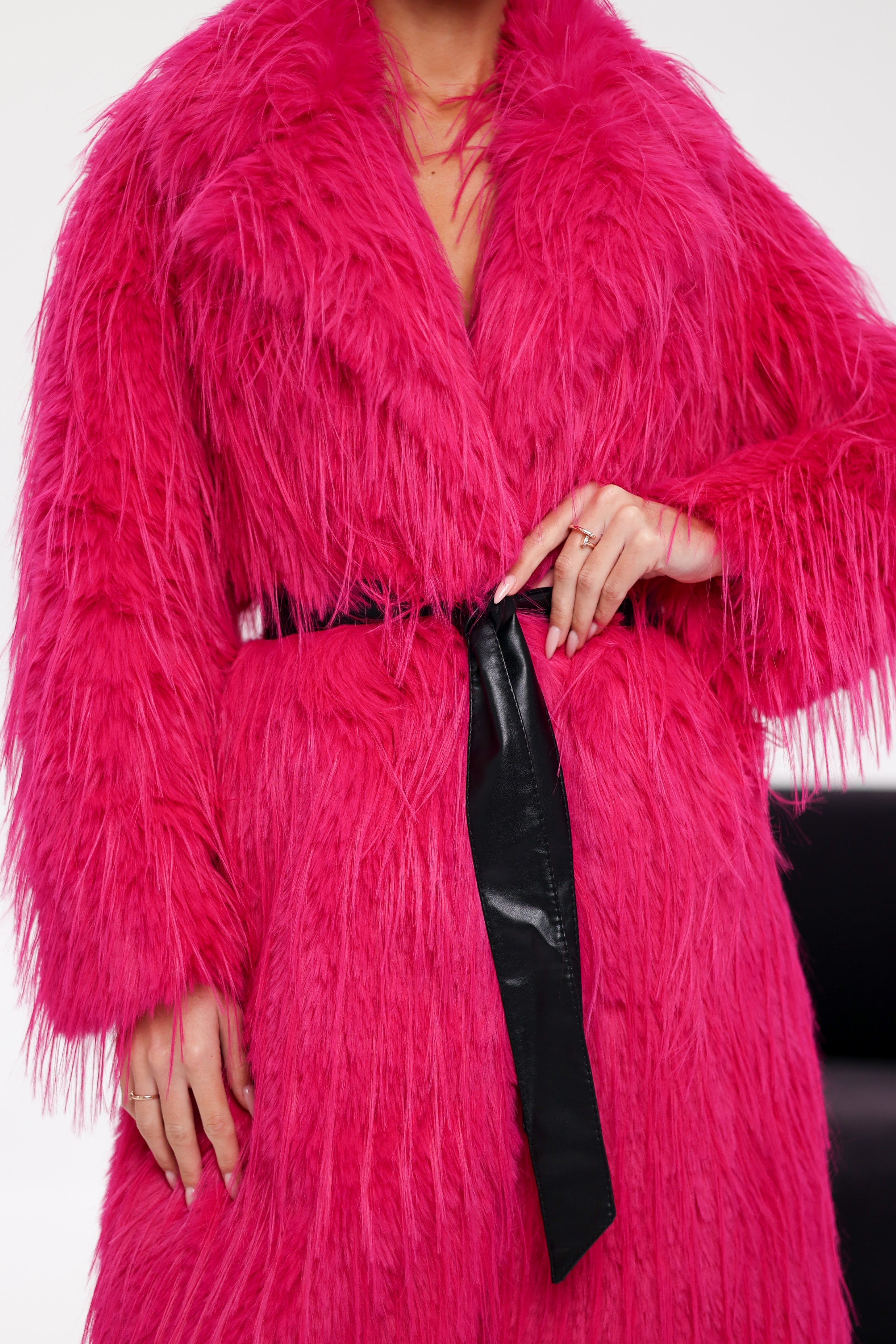 Faux Ostrich Effect Fur Coat - SJB-DIAMOND ELITES