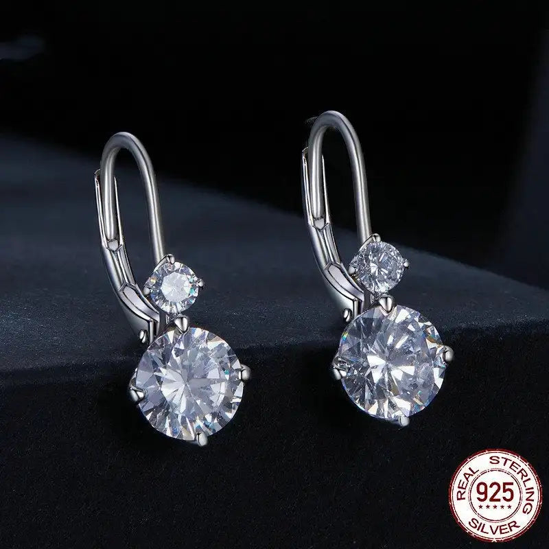 Affordable Luxury Style S925 Sterling Silver 1 Karat Moissanite Ear Clip Lootquake LLC