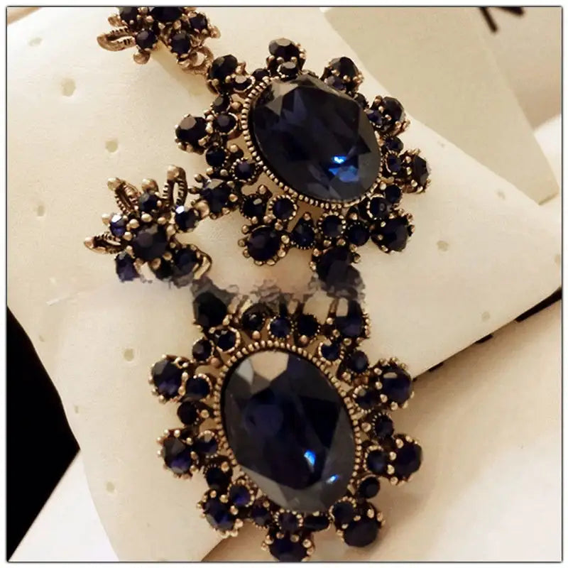 European And American Fashion Cool Vintage Sapphire Stud Earrings Lootquake LLC