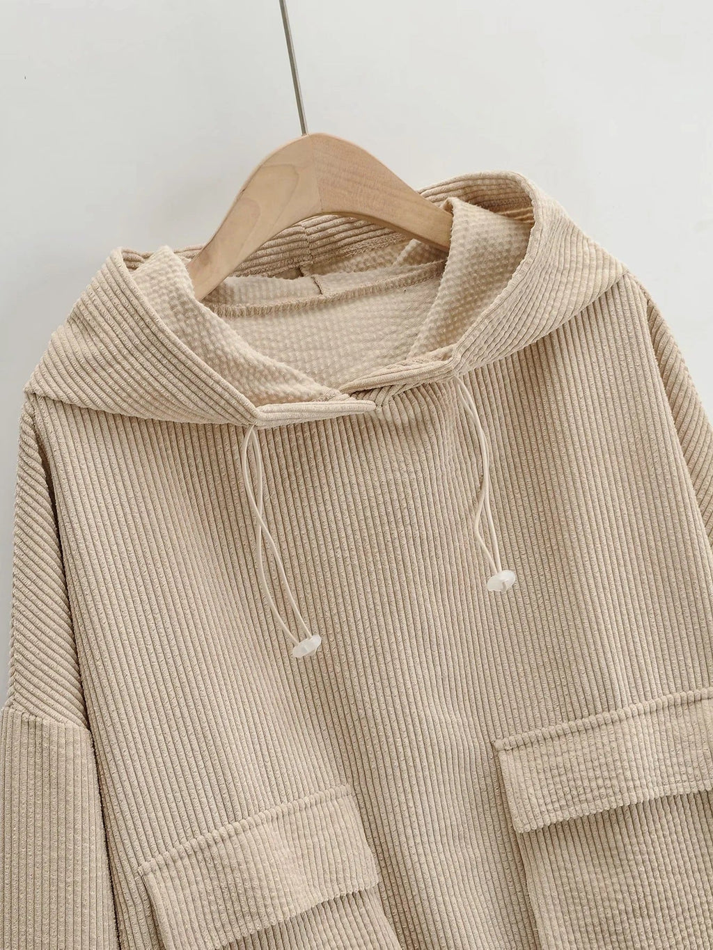 Fashion Two-piece Hooded Sweatshirt With Loose Pockets