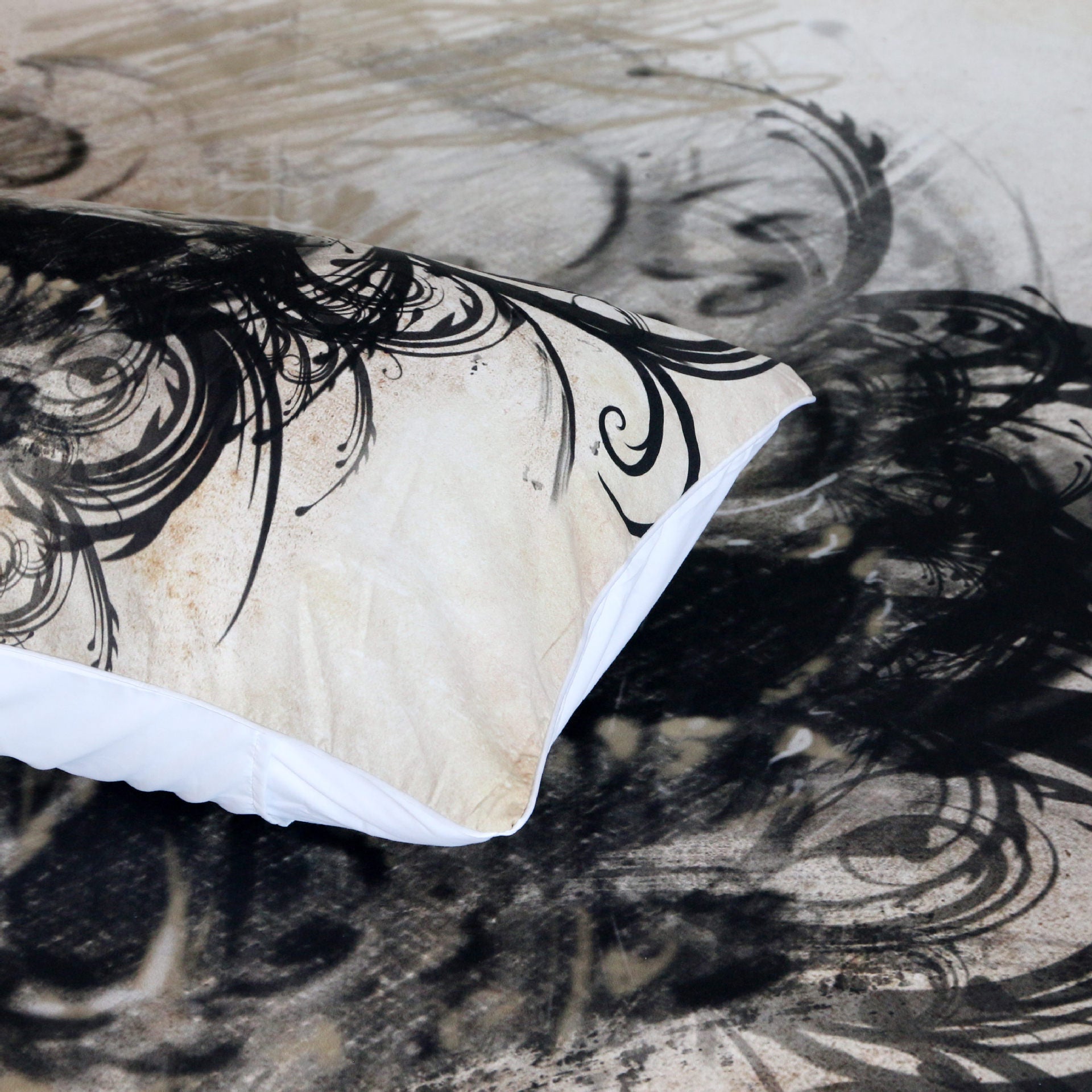 Black hair head quilt cover three-piece bedding set Pi-Mart