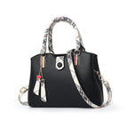 Ladies handbag large-capacity portable messenger handbag Pi-Mart