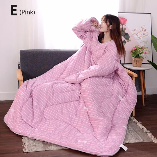 Winter Lazy Quilt with Sleeves Pi-Mart