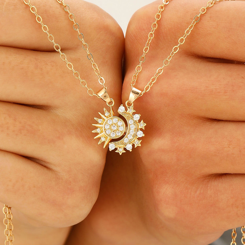 2pcs Necklace Sun And Moon Magnetic Pendant Clavicle Chain Necklace For Couple Lovers Pi-Mart