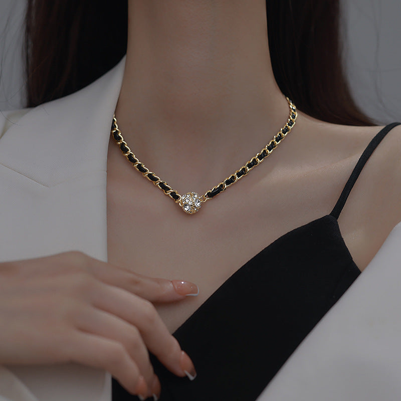 Retro Elegant Leather Winding Chain Diamond Magnetic Necklace Pi-Mart