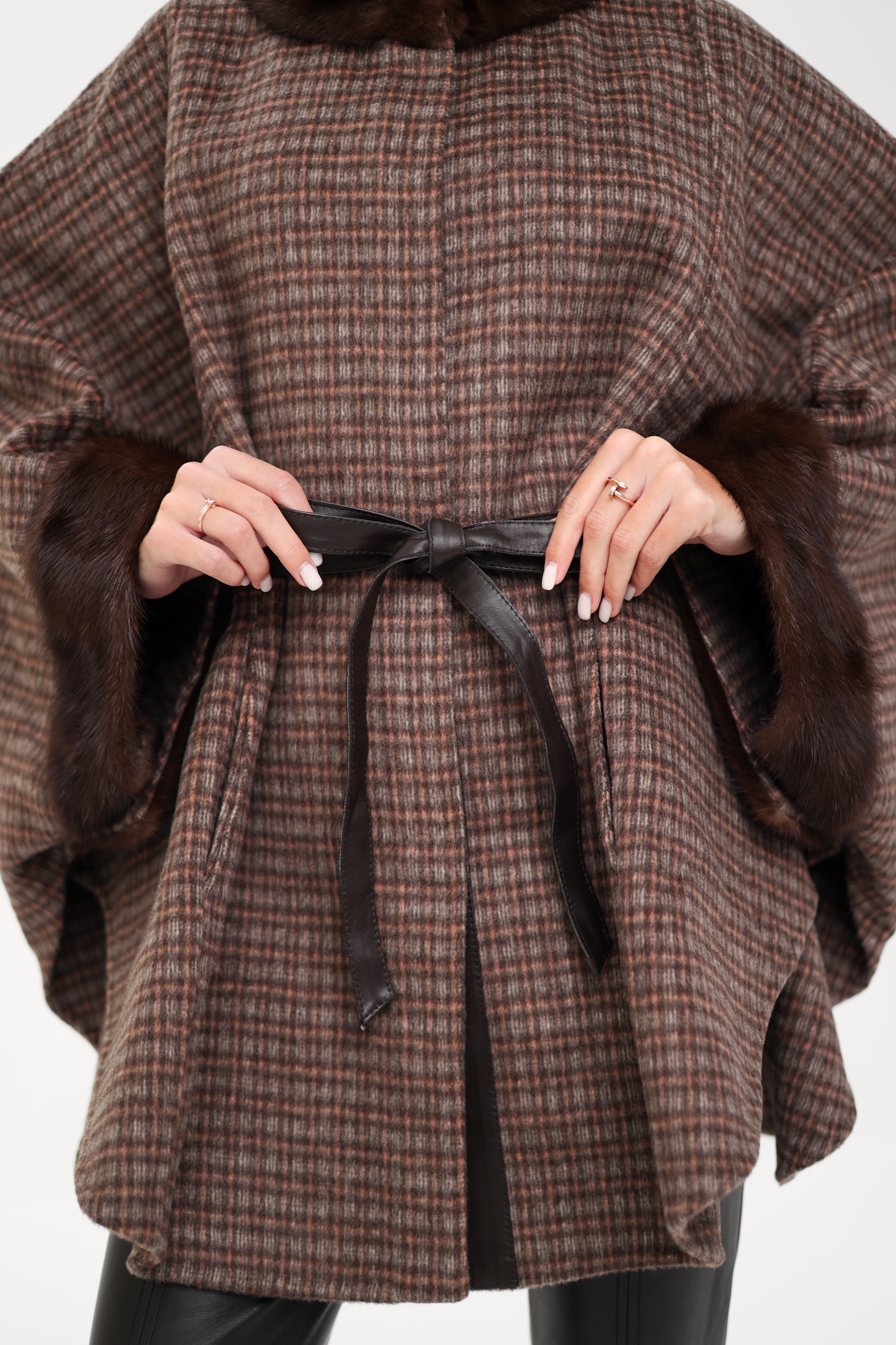 Genuine Scandinavian Mink Fur Double Face Wool Poncho - SJB-DIAMOND ELITES