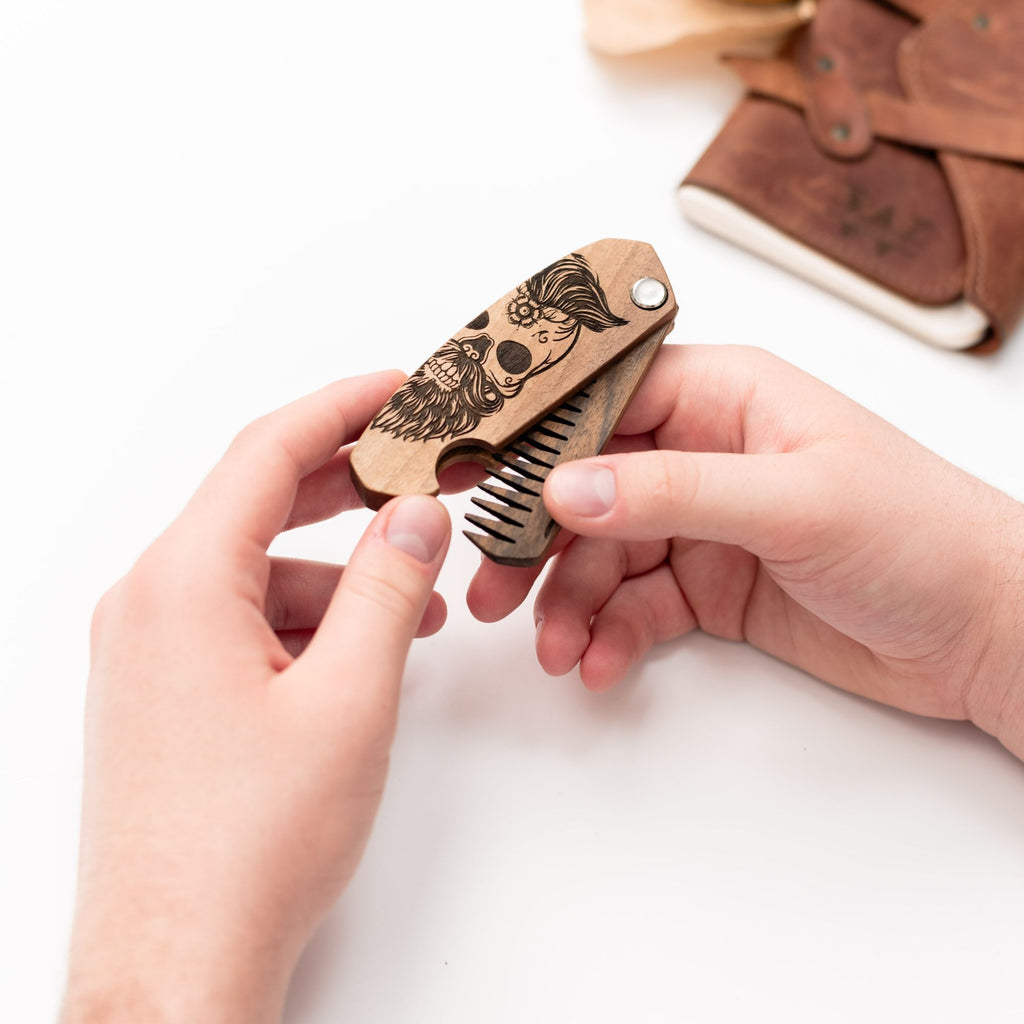 Wooden Beard Comb – Sugar Skull - SJB-DIAMOND ELITES