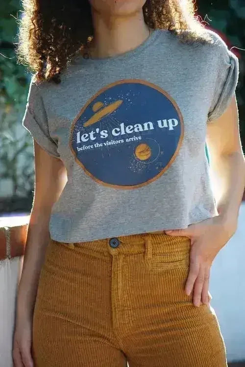 Let's Clean Up Badge Crop Top - SJB-DIAMOND ELITES