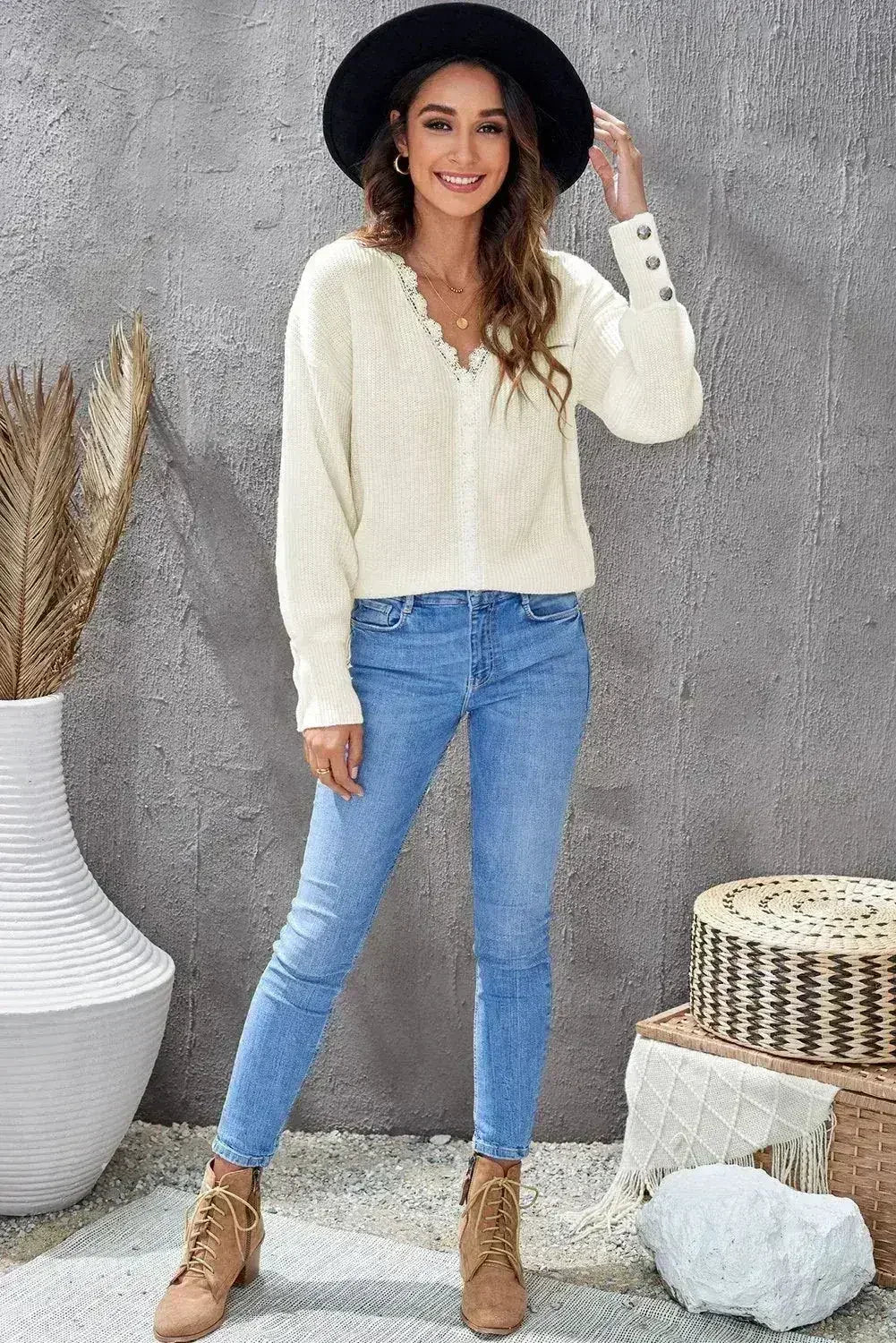 Chic White Lace V Neck Knitted Pullover Sweater - SJB-DIAMOND ELITES