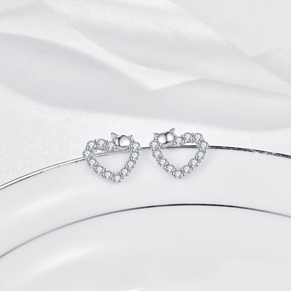 Heart Stud Earrings Pi-Mart