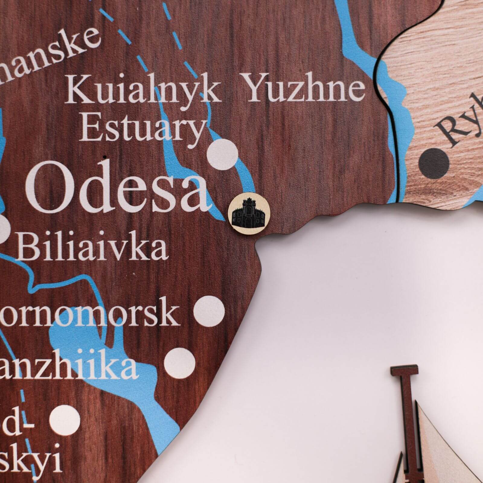 Ukrainian Landmarks Pins Enjoy The Wood