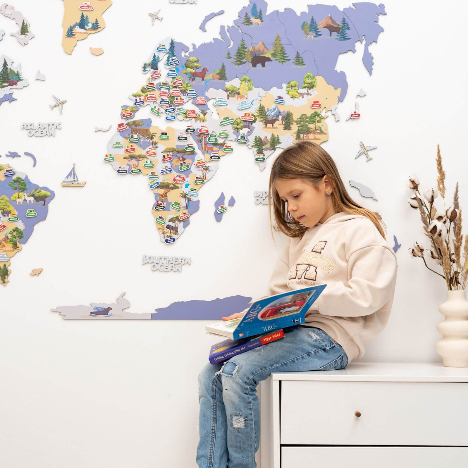 Animal World Map Indigo - SJB-DIAMOND ELITES