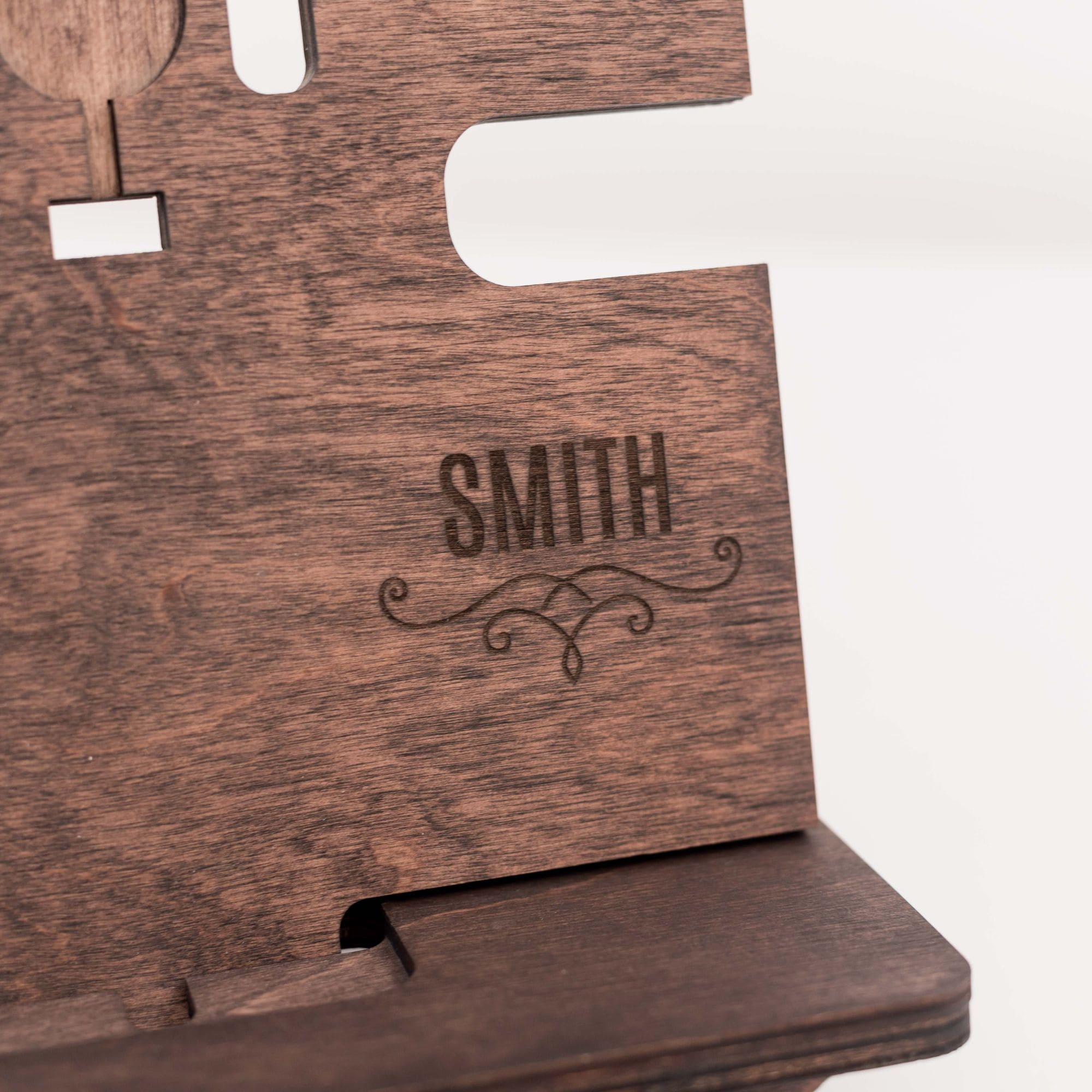 Wooden Docking Station – Personalized Gift for Him - SJB-DIAMOND ELITES