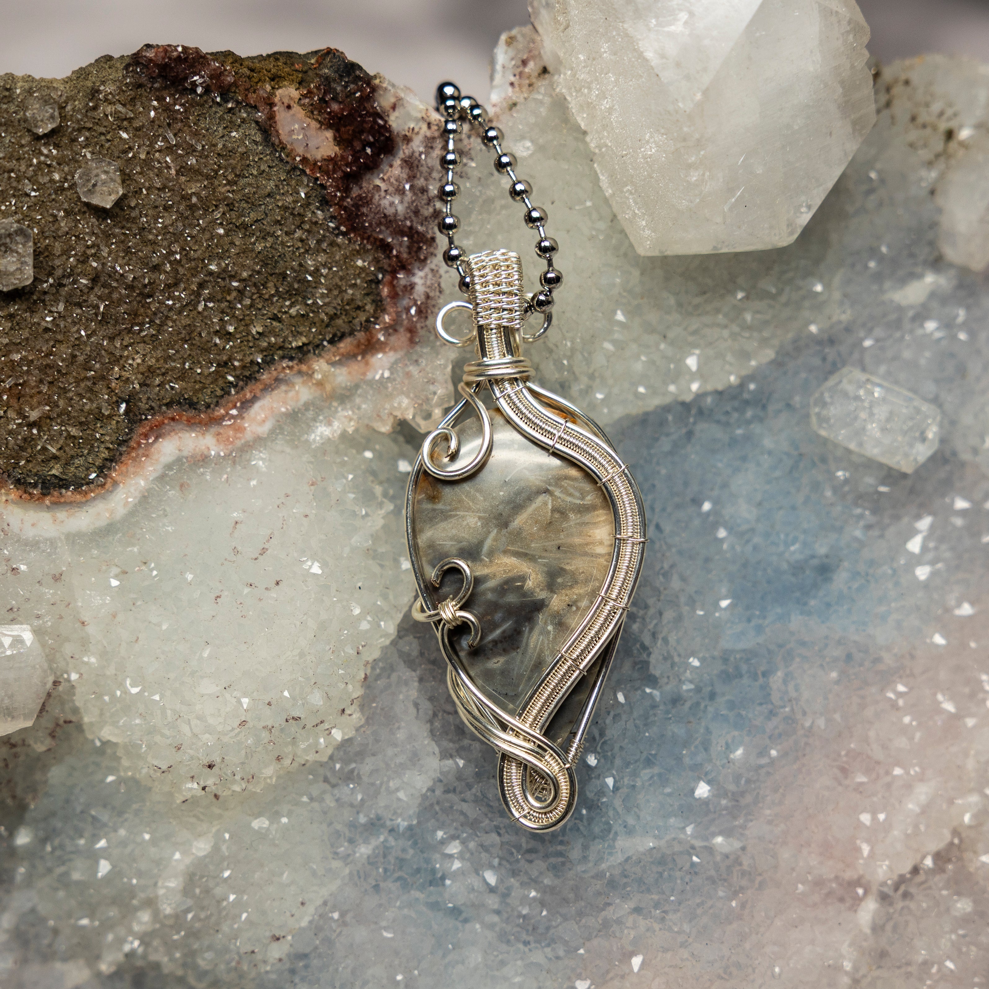 Feather Agate Wire Wrap Crystal Pendant - SJB-DIAMOND ELITES