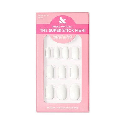 Olive & June Fake Nails XS Squoval Swan 32ct - New This is Beauty US