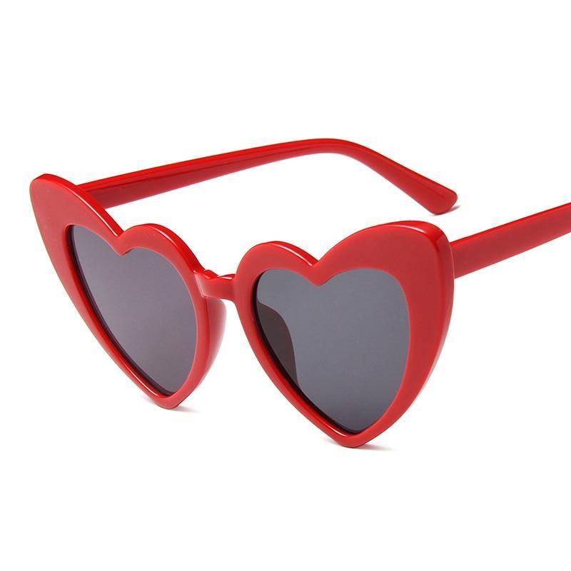 Elegant Retro  Love Heart Sunglasses Women Big Frame Personality Sunglasses Fashion Cute Retro Cat Eye Vintage Sunglasses  For Women and Girl - SJB-DIAMOND ELITES