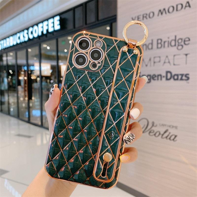 Luxury Blue Pink Gold Color Plating Soft Case Cell Phone Case For iPhone 11 12 13 Pro Max XS Max XR X 8 7 Plus Luxury Wrist Strap Plating Frame Geometric Soft Covers Bumper Iphone Case Stevvex