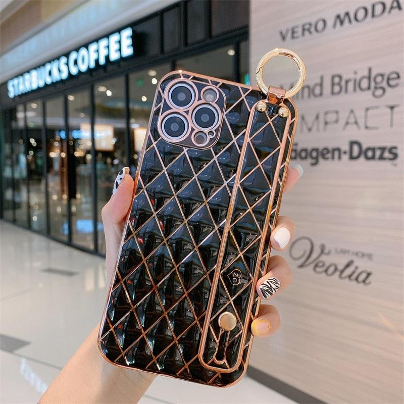 Luxury Blue Pink Gold Color Plating Soft Case Cell Phone Case For iPhone 11 12 13 Pro Max XS Max XR X 8 7 Plus Luxury Wrist Strap Plating Frame Geometric Soft Covers Bumper Iphone Case Stevvex
