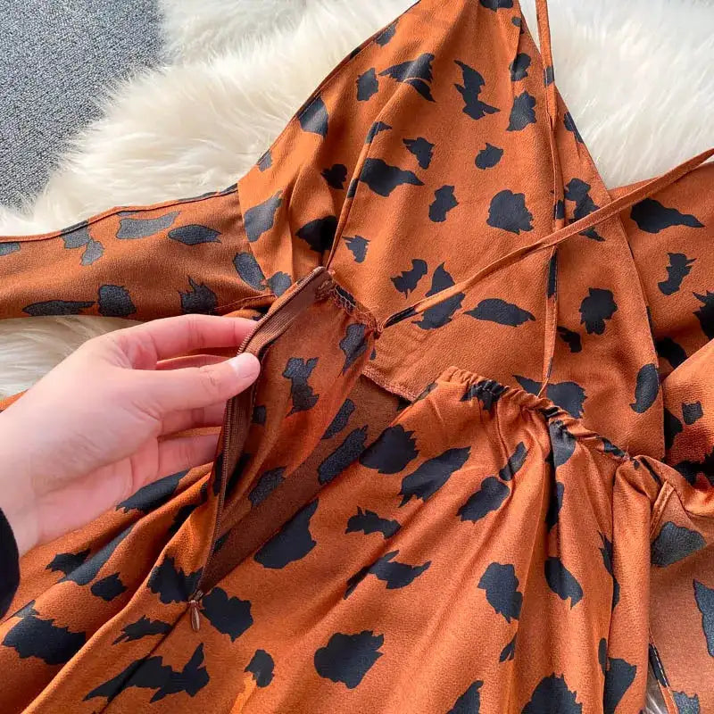 Neploe Vintage Print Holiday Long Dress Women High Waist Hip A Line Vestidos Summer 2025 New V Neck Sleeveless Camis Robe Slim