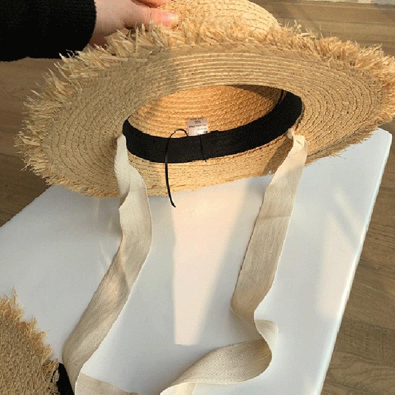 Vintage Straw Hat Women Wide Sun Protection Beach Hat Black And White Ribbon Bowknot Cute Design Straw Cap Women Elegant Summer Hat Beach Fedoras Casual Ladies Flat Top Hat Stevvex