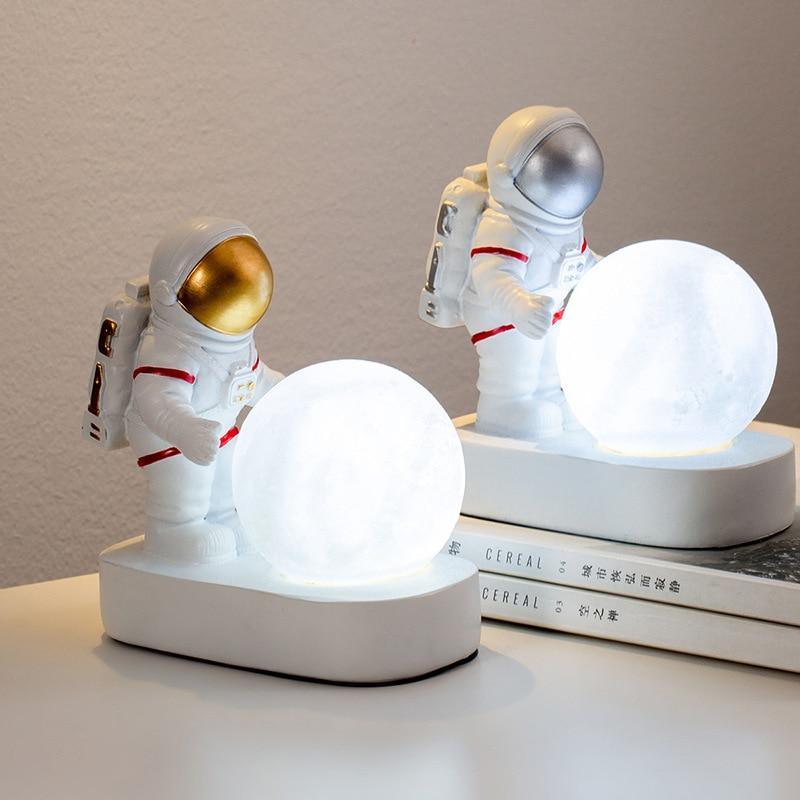 STEVVEX Astronaut Spaceman Moon Night Light Bedroom Bedside Desktop Creative Decoration Table Lamp Gift Light For Children Baby Kids - SJB-DIAMOND ELITES
