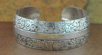 Big Elegant Luxury Amazing Classic Fashion Flower Metal Tibetan Indian Silver Vintage Retro Fashion Cuff Bracelet Bangle For Woman With Details of Animals - SJB-DIAMOND ELITES
