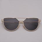 NEW  Stevvex Designer Cat eye Sunglasses For Women and Ladies in Vintage Metal Reflective Glasse Mirror Retro Oculos De Sol Gafas Style With UV 400 Protection - SJB-DIAMOND ELITES