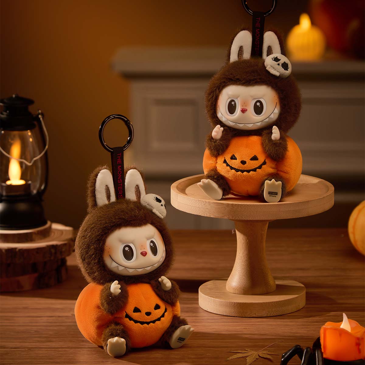 Happy Halloween Party Series - Sitting Pumpkin Labubu Vinyl Plush Pendant Labubu Loot