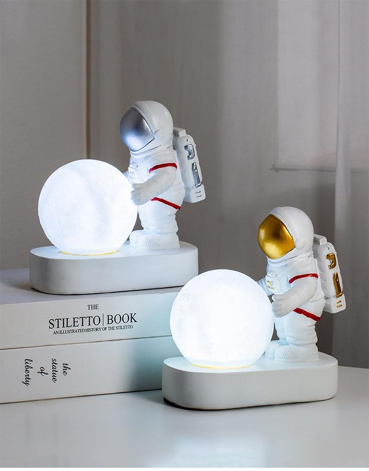 STEVVEX Astronaut Spaceman Moon Night Light Bedroom Bedside Desktop Creative Decoration Table Lamp Gift Light For Children Baby Kids - SJB-DIAMOND ELITES