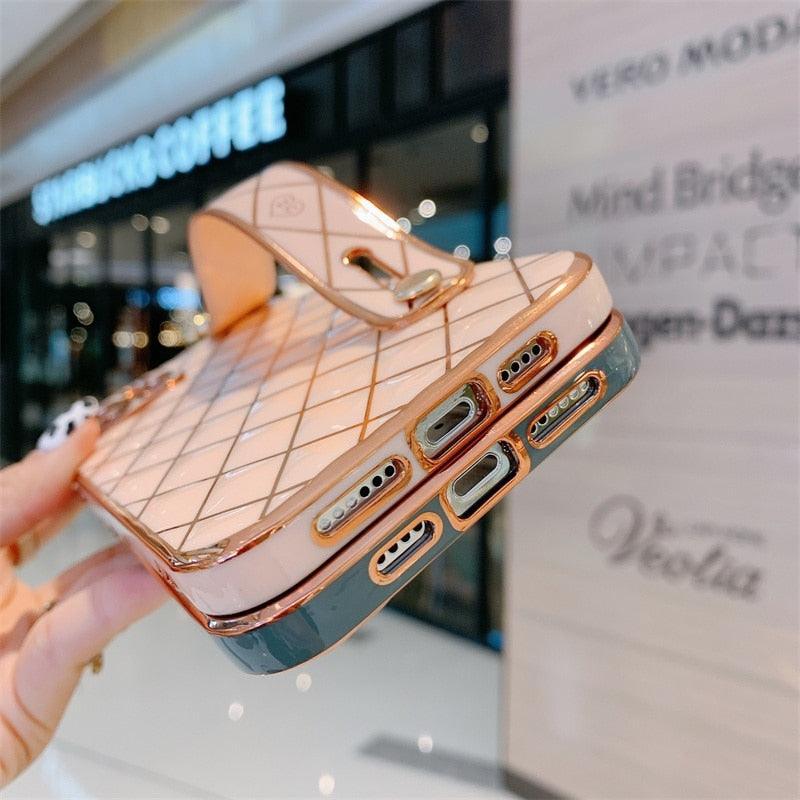 Luxury Blue Pink Gold Color Plating Soft Case Cell Phone Case For iPhone 11 12 13 Pro Max XS Max XR X 8 7 Plus Luxury Wrist Strap Plating Frame Geometric Soft Covers Bumper Iphone Case Stevvex