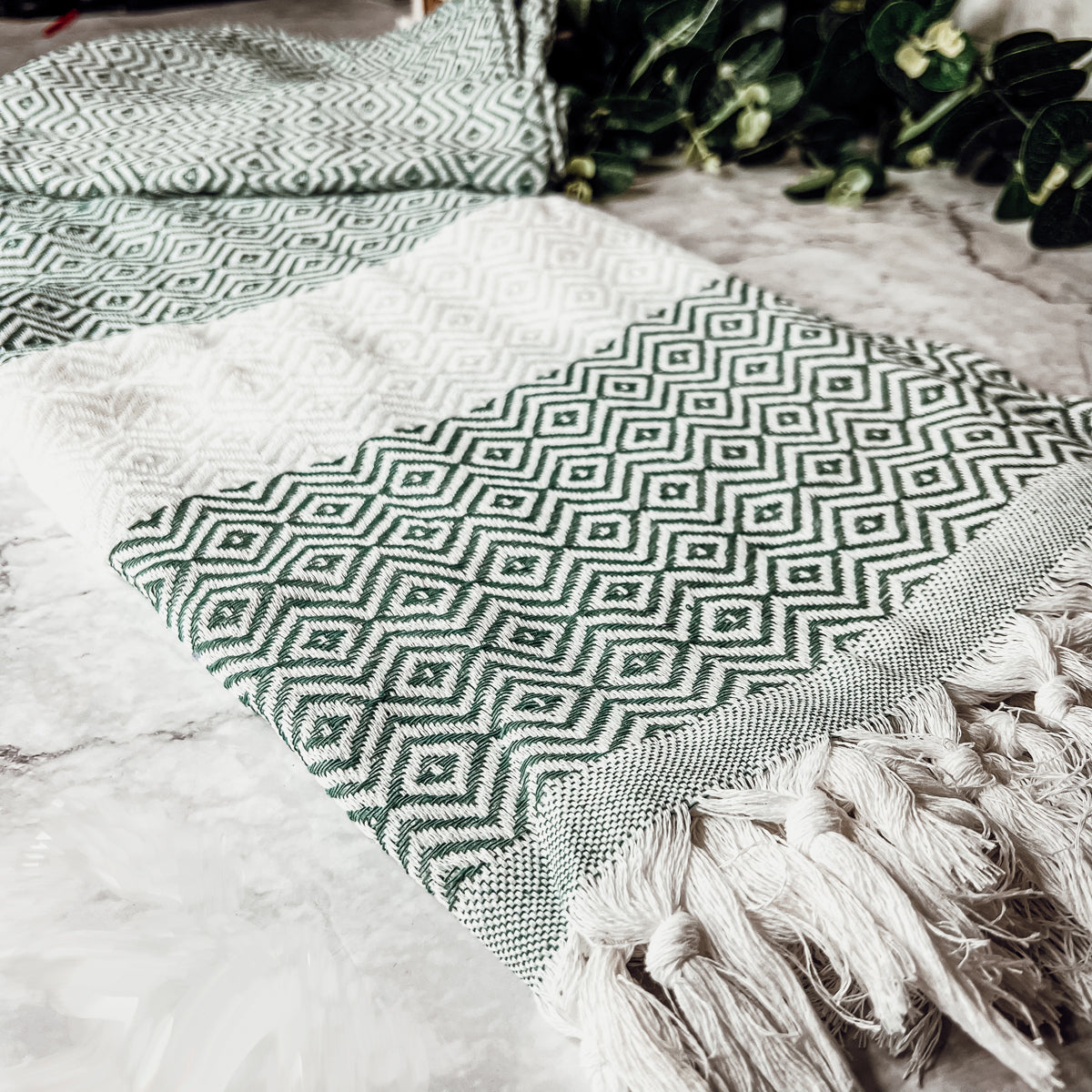 XL Turkish Cotton Towel 200GSM Oversized Bath, Pool, Hair and Picnic Towel BandsCo Straps