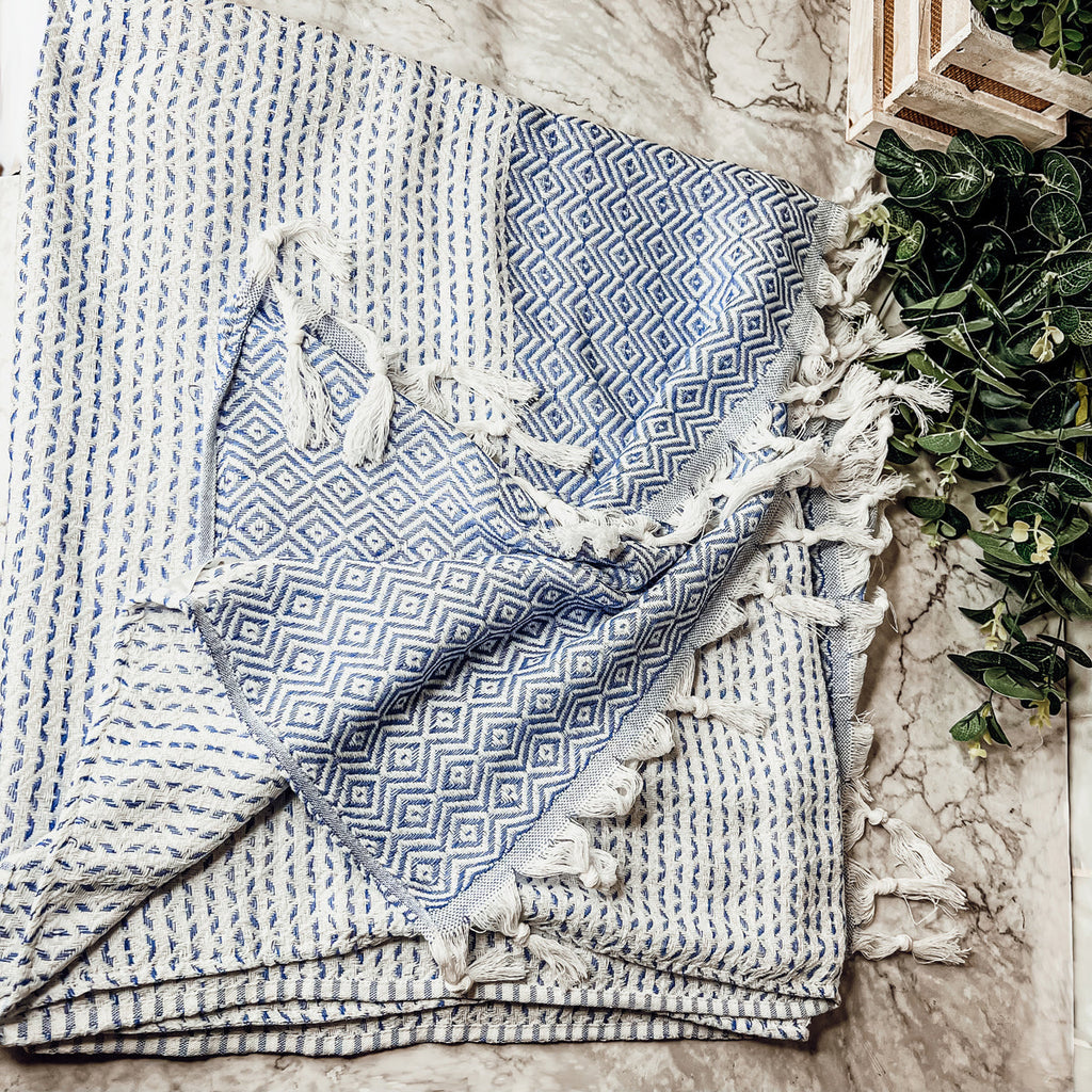 XL Turkish Cotton Towel 200 GSM Oversized Bath Beach Swim Hair Picnic Throw BandsCo Straps