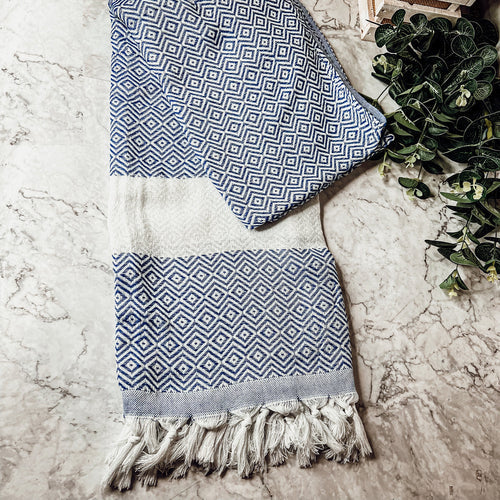 XL Turkish Cotton Towel 200GSM Oversized Bath, Pool, Hair and Picnic Towel BandsCo Straps