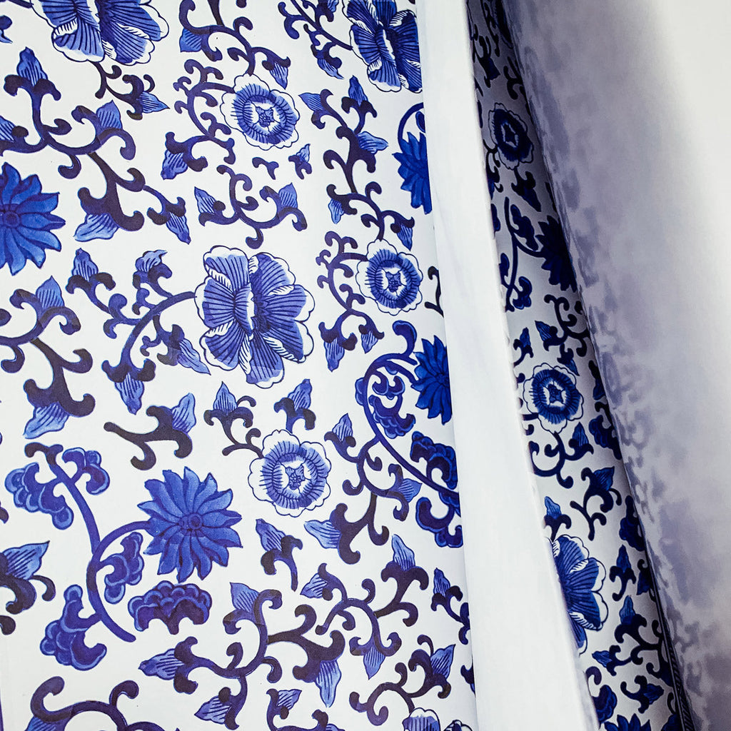 Chinoiserie Placemats Set Of 4 - Elegant Asian Floral Vinyl Placemats, Easy BandsCo Straps