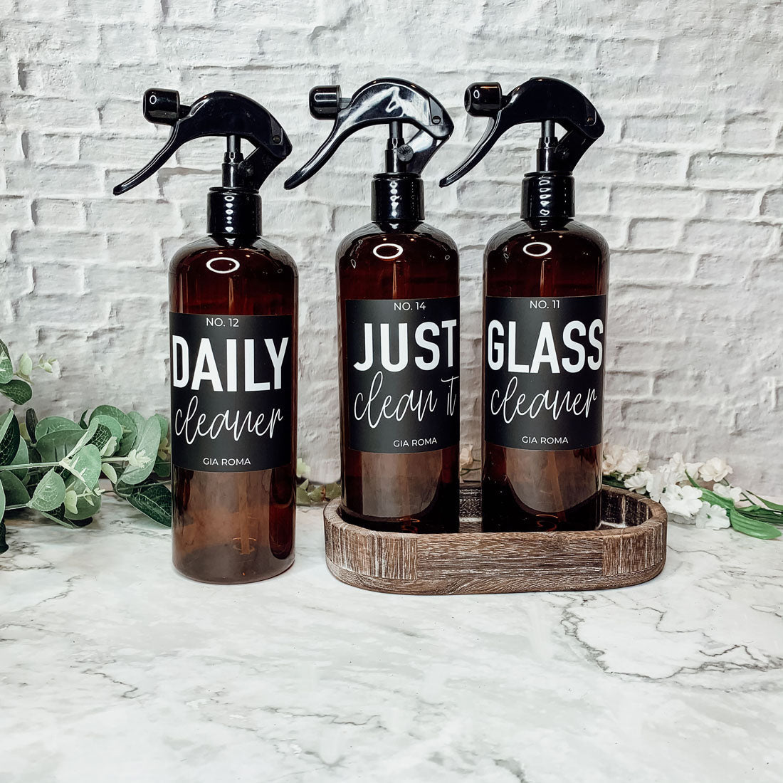 16oz Plastic Spray Bottles With White Or Black Waterproof Labels BandsCo Straps