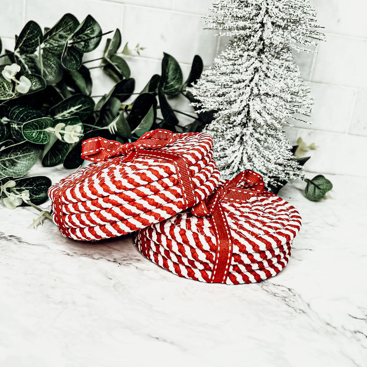 Black Braided Coaster Set 4-Pack Candy Cane Stripe Coasters Table Protectors BandsCo Straps